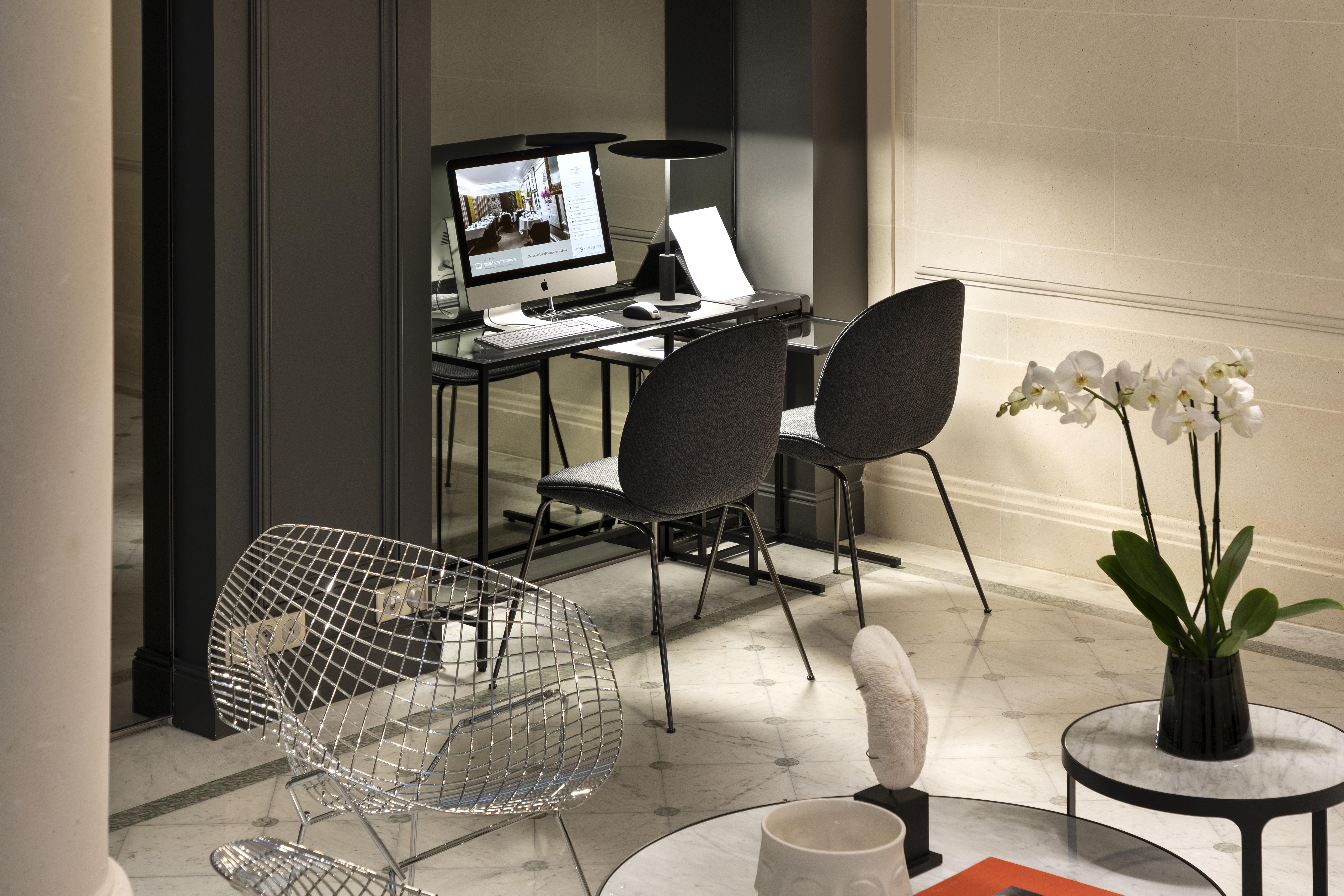 La Clef Champs-Elysees Paris By The Crest Collection Eksteriør bilde The Business Center